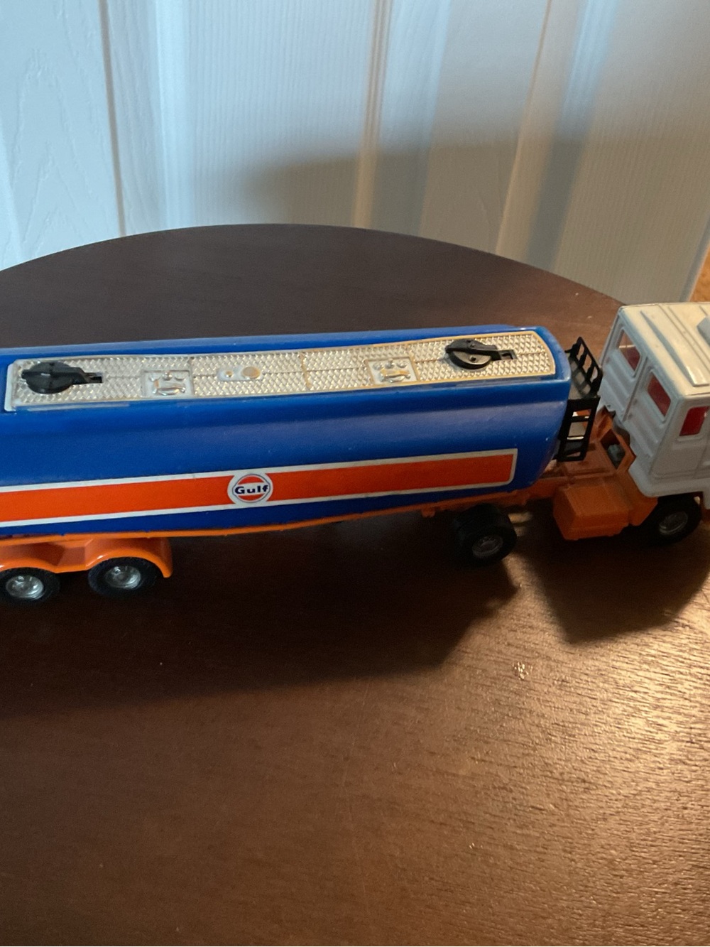 Gulf Branded Blue and Orange Toy Tanker Truck for Kids - Picture 6 of 12